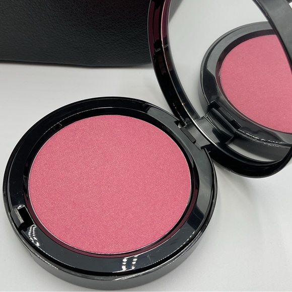 Bobbi Brown Illuminating Bronzing Powder Maui - BNIB, LE & Discontinued - Picture 8 of 12